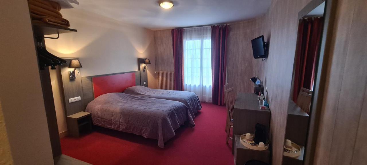 Logis Hotel Saint-Hubert Cour-Cheverny Exteriör bild